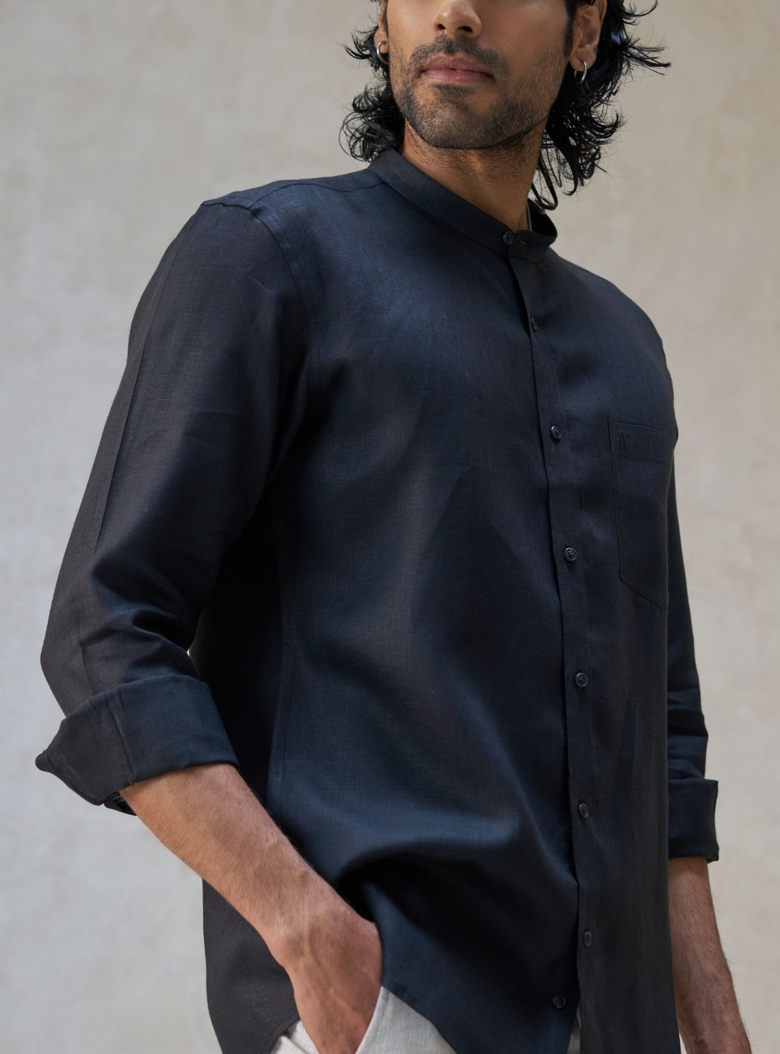 The Executive Gifting Guide: Why Architectural Shirts Outlast Consumer Tech