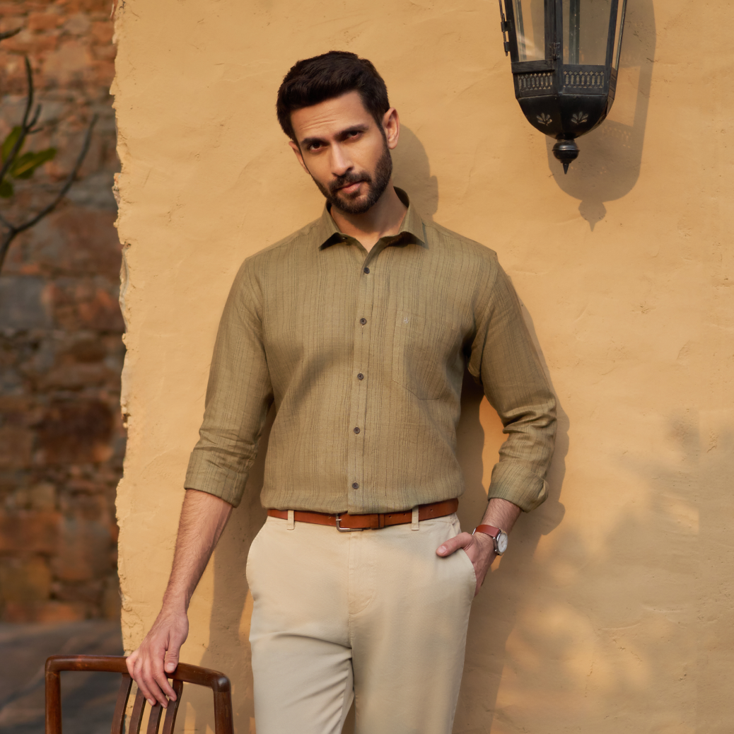 What Does "Boxy Fit" Mean? Navigating the New Trend in Men's Shirts